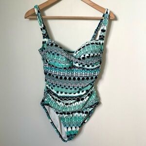 La Blanca One Piece Blue Green Aztec Print Ruched Sides Swimsuit Size 10